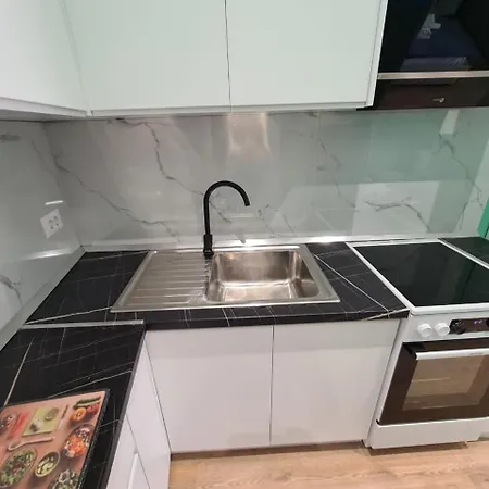 Apartament Center *